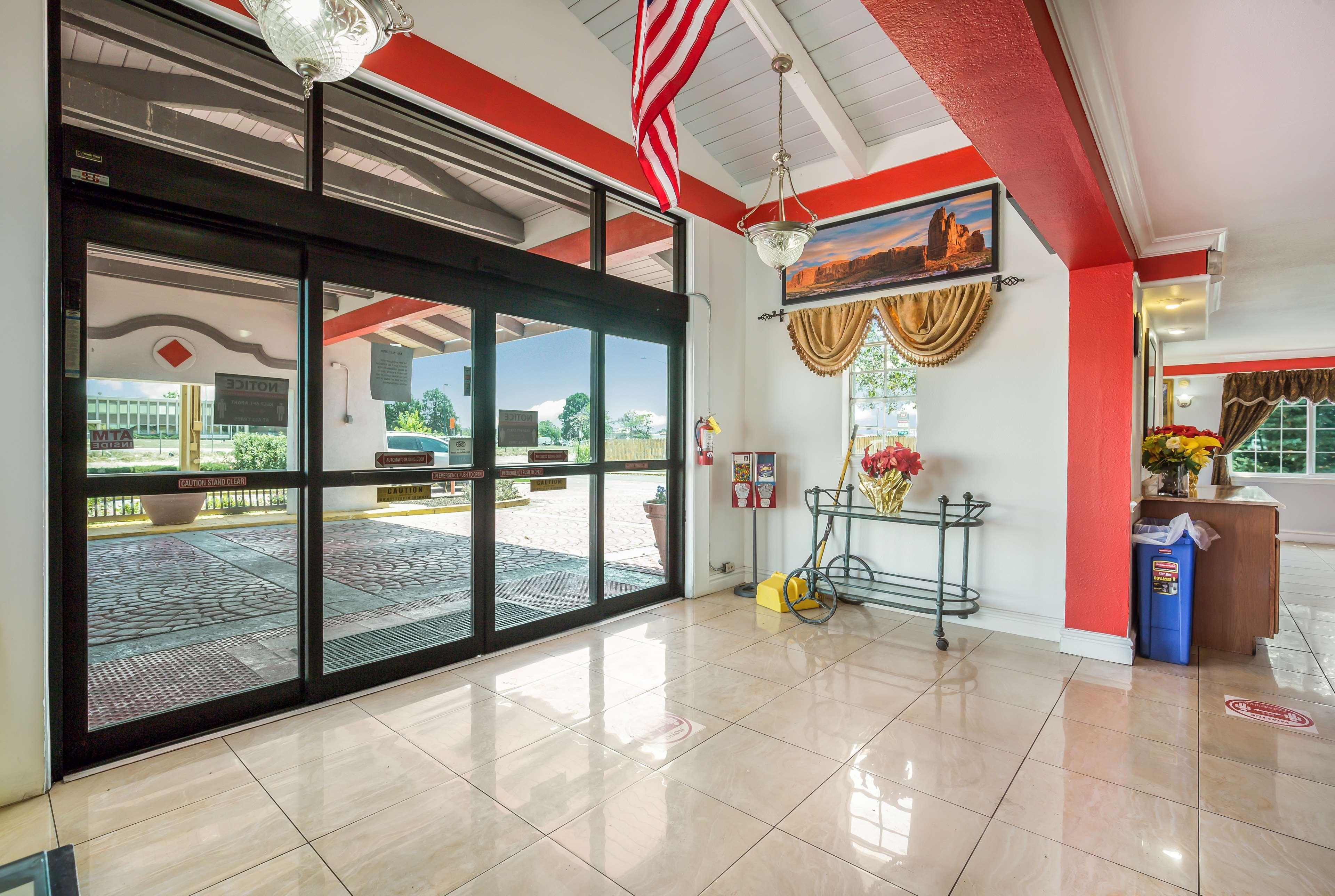 Americas Best Value Inn デンバー エクステリア 写真