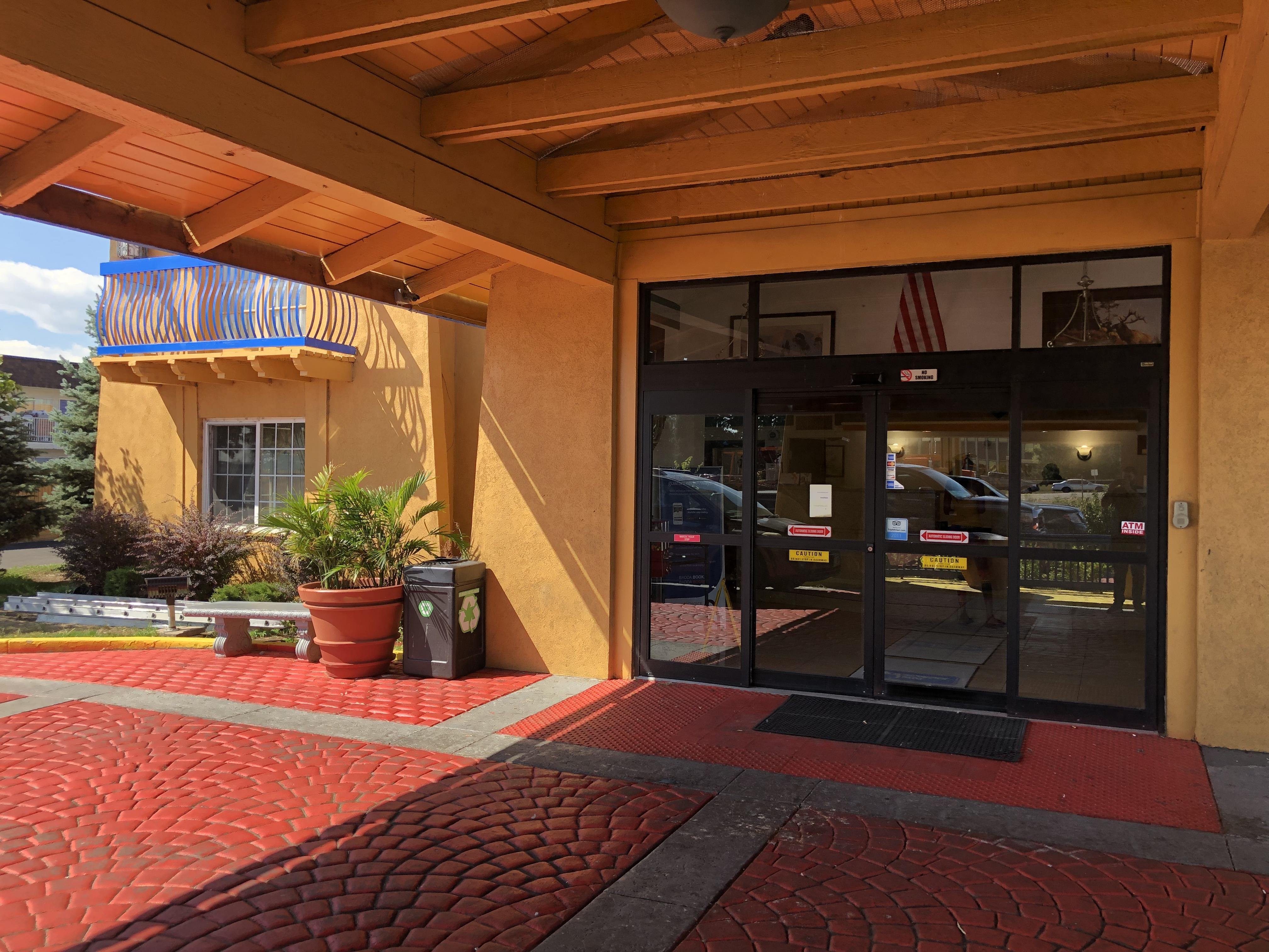 Americas Best Value Inn デンバー エクステリア 写真