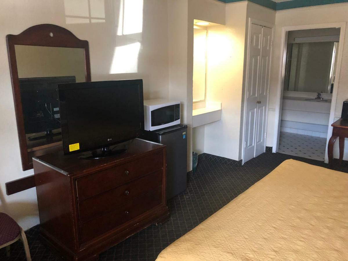 Americas Best Value Inn デンバー エクステリア 写真