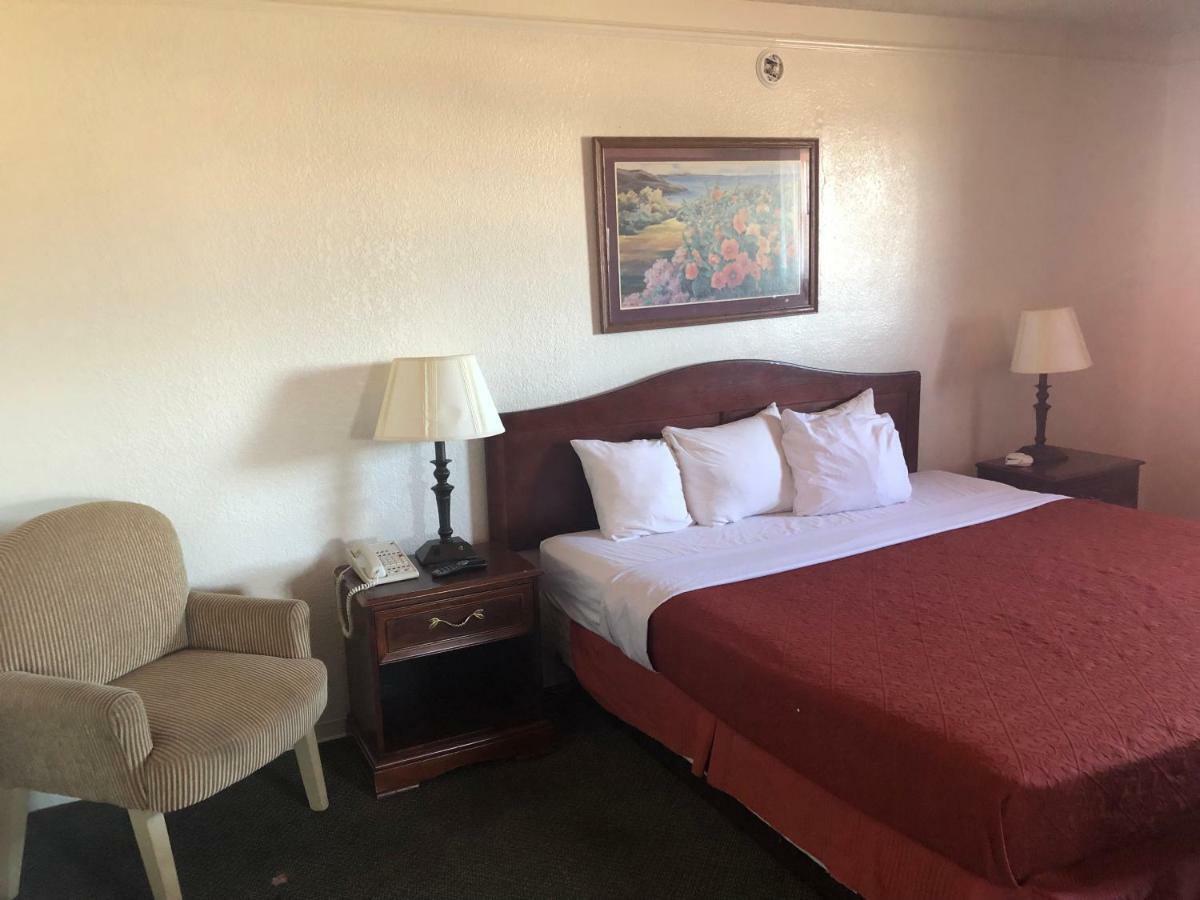 Americas Best Value Inn デンバー エクステリア 写真